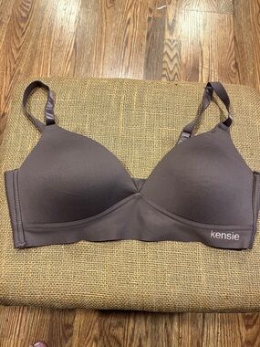 NWOT kensie Brown Wireless Molded Cup Bra